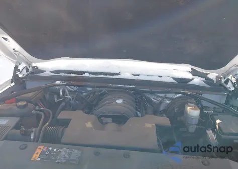 2018 Chevrolet Tahoe Premier из США, поврежденный, VIN 1GNSCCKCXJR345632